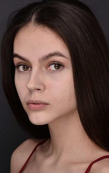Алина Большакова / 