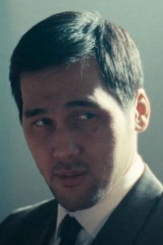Газирет Ержан / 