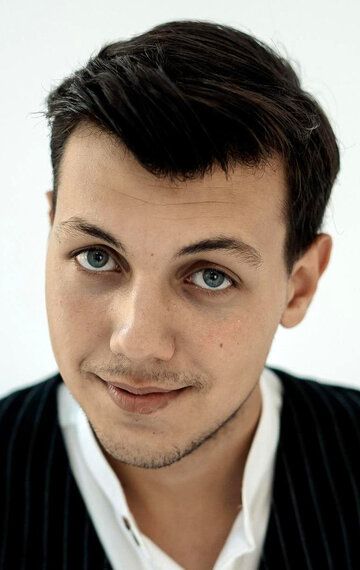 Вадим Адаменко / 