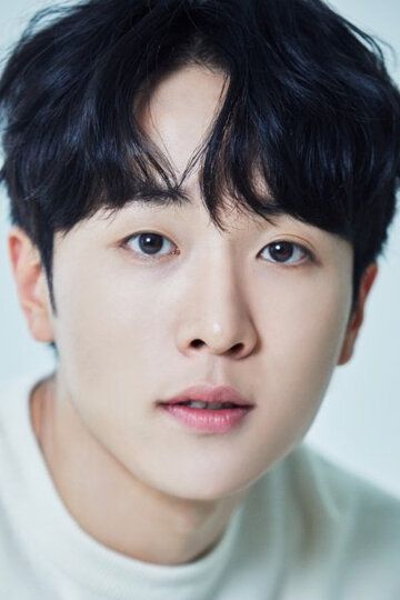 Юн У / Yoon Woo