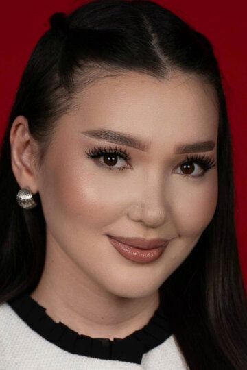 Арелана Амангельдиева / 