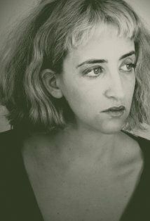  / Chloe Traicos