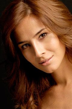 Озлем Джонкер / Özlem Conker