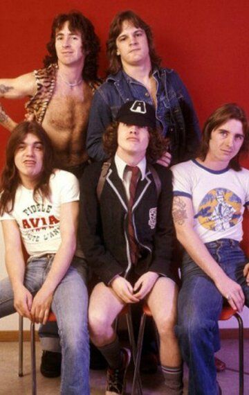 AC/DC / AC/DC