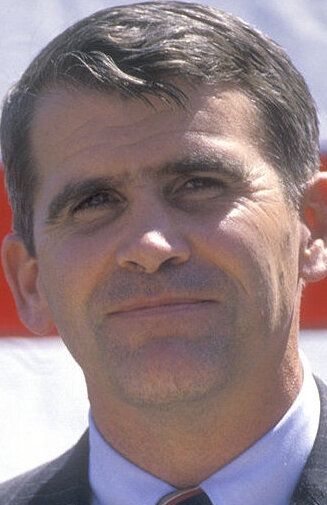 Оливер Норт / Oliver North