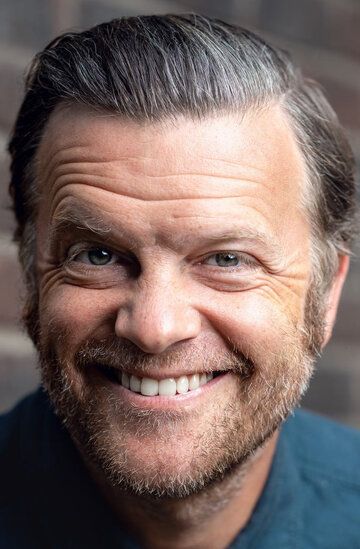 Том Беннетт / Tom Bennett