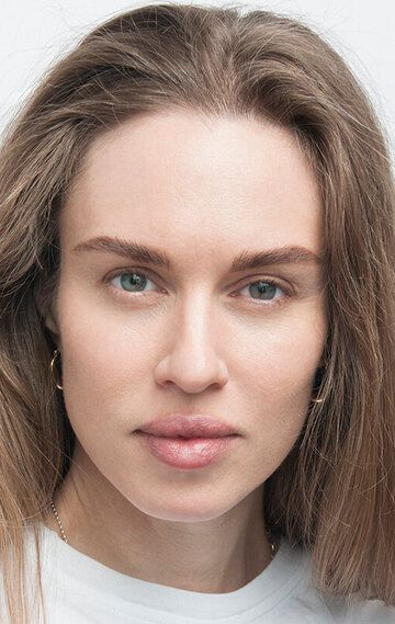 Карина Иванова /
