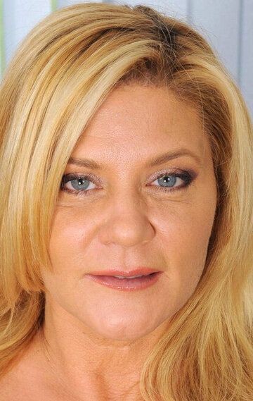 Джинджер Линн Аллен / Ginger Lynn Allen