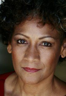 / Vivian Vanderwerd