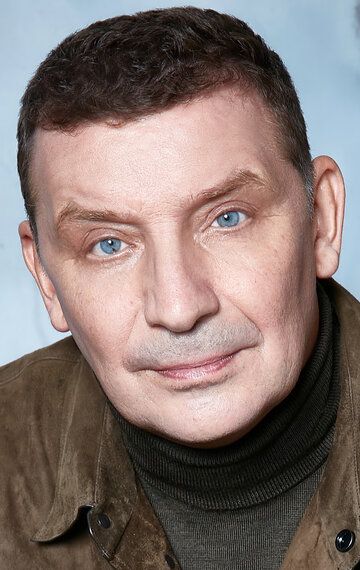 Влад Ряшин / 