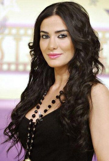 Гамзе Караман / Gamze Karaman