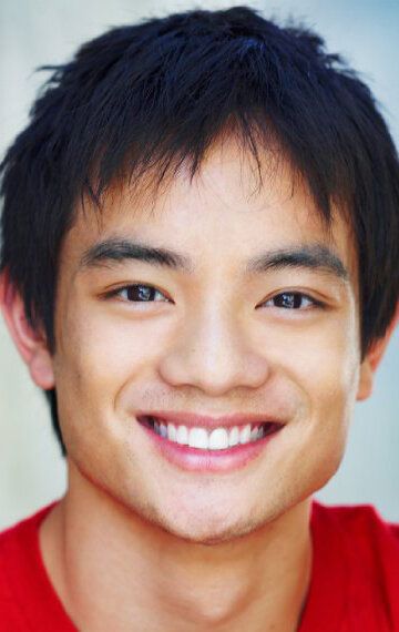 Осрик Чау / Osric Chau