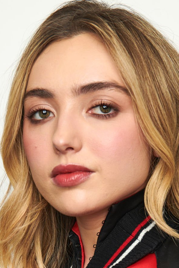 Пейтон Лист / Peyton List