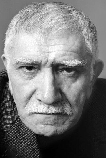 Армен Джигарханян /