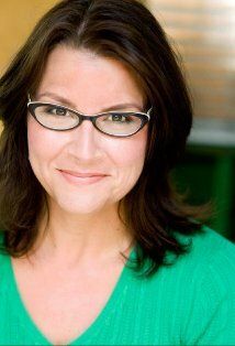  / Stephanie Lesh-Farrell