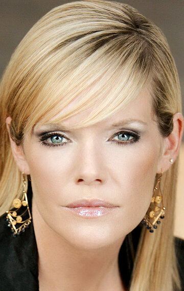 Мойра Уэст / Maura West
