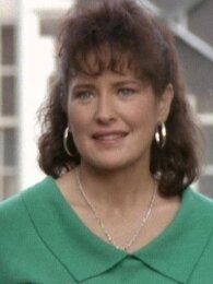 / Robyn Gibbes