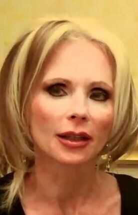 Мелани Киннаман / Melanie Kinnaman