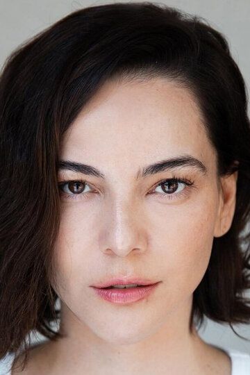 Таина Мюллер / Tainá Müller