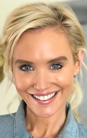 Никки Уилан / Nicky Whelan