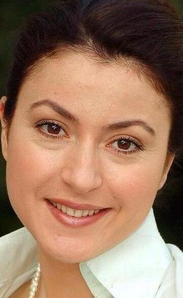 Йонджа Джевхер / Yonca Cevher
