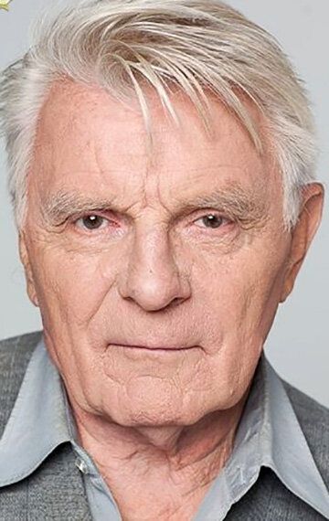 Юрий Назаров /