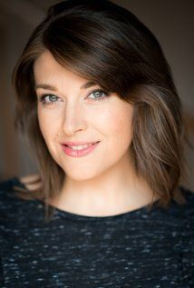 / Nicolette Minster