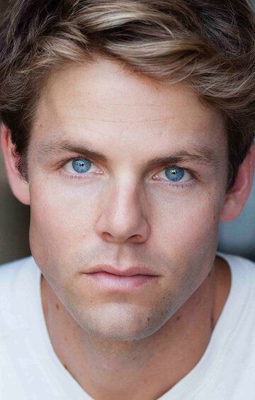 Лэклан Бьюкэнэн / Lachlan Buchanan