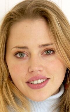 Эстелла Уоррен / Estella Warren