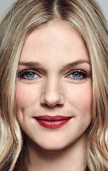 Трэйси Спиридакос / Tracy Spiridakos