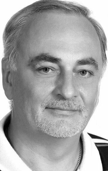 Василий Стоноженко / 