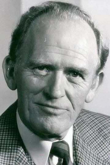 Гордон Джексон / Gordon Jackson