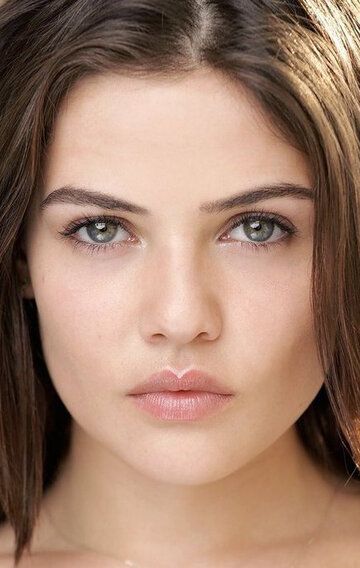 Даниэль Кэмпбелл / Danielle Campbell