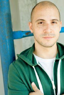  / Nabil Vinas