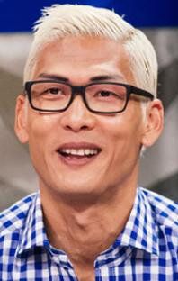 Чун Пак / Joon Park