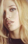  / Jenny Theona