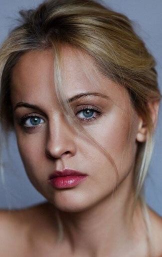 Янина Студилина /