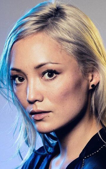 Пом Клементьефф / Pom Klementieff
