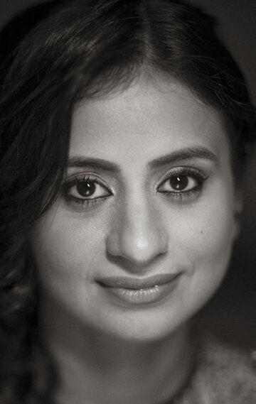 Расика Дагал / Rasika Dugal