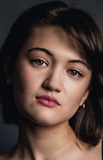 Иза Брионес / Isa Briones