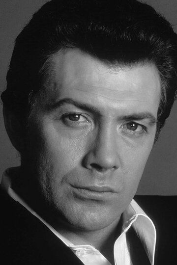 Льюис Коллинз / Lewis Collins