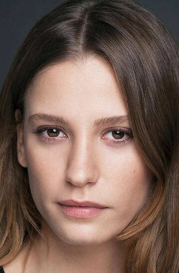 Серенай Сарыкая / Serenay Sarikaya