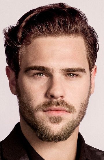 Грэй Дэймон / Grey Damon