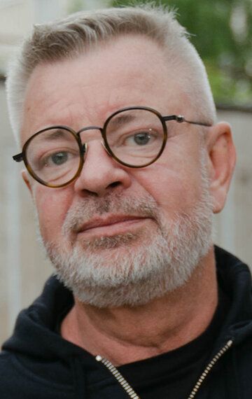Сергей Кальварский / 