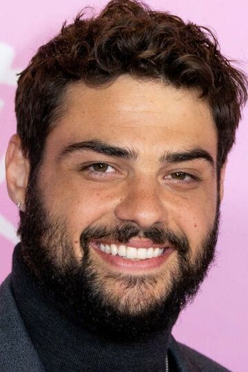 Ной Сентинео / Noah Centineo