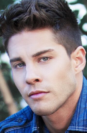 Дин Гейер / Dean Geyer