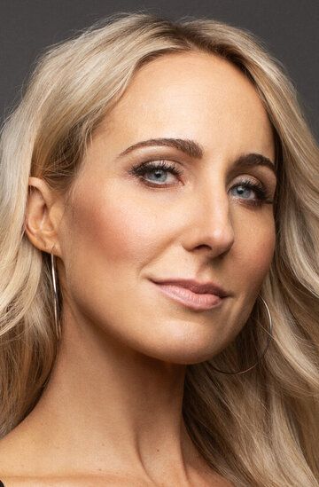 Никки Глейсер / Nikki Glaser