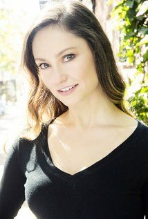Эмили Невез / Emily Neves