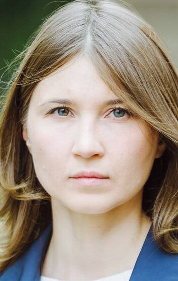 Елена Лямина / 