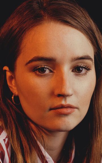 Кейтлин Дивер / Kaitlyn Dever